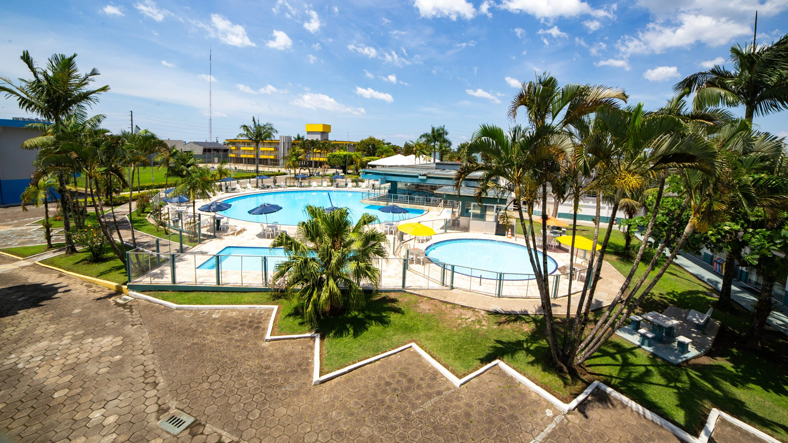 FOTO-98-scaled-e1731972996791